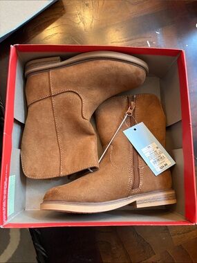 Cat & Jack Leanna Boots